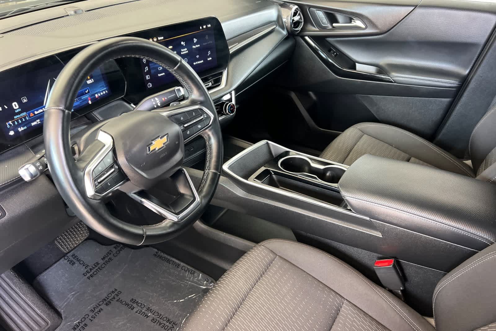 Used 2025 Chevrolet Equinox LT AWD/4WD image 11