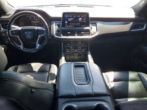Used 2021 Chevrolet Suburban Z71 AWD/4WD image 16