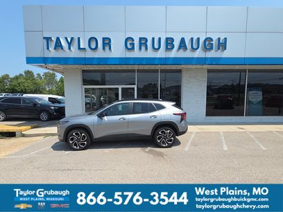 Used 2025 Chevrolet Trax RS