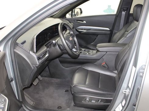 Used 2024 Cadillac XT4 Premium Luxury image 20