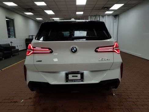 Used 2026 BMW X3 xDrive30i w/ M Sport Package AWD/4WD image 9