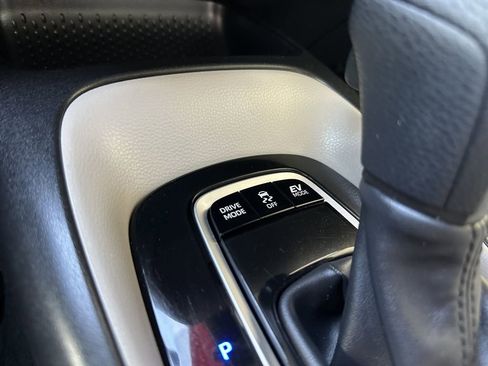 Certified 2024 Toyota Corolla LE w/ LE Convenience Package FWD image 33