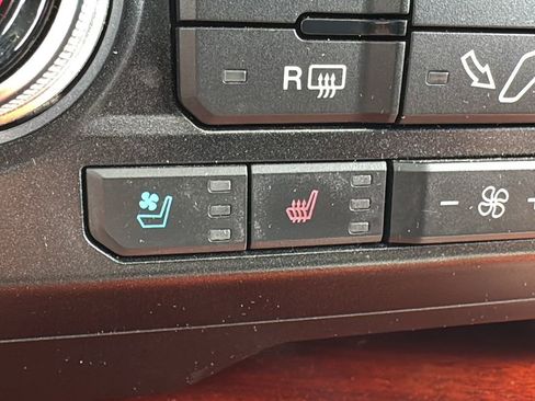 Used 2021 Ford F250 King Ranch w/ King Ranch Ultimate Package image 36