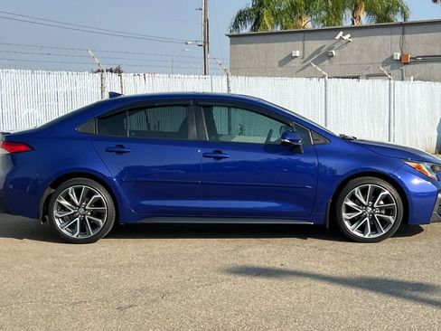 Used 2021 Toyota Corolla SE w/ SE Premium Package FWD image 6