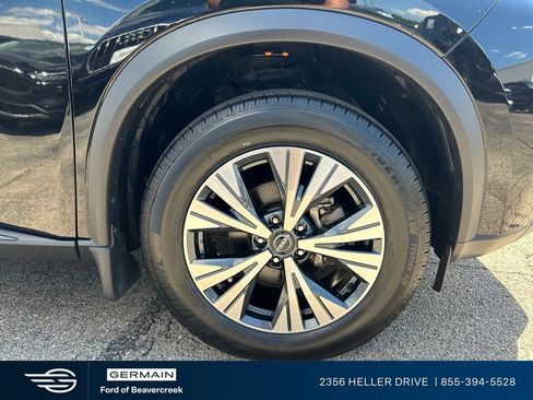 Used 2023 Nissan Rogue SV AWD/4WD image 11