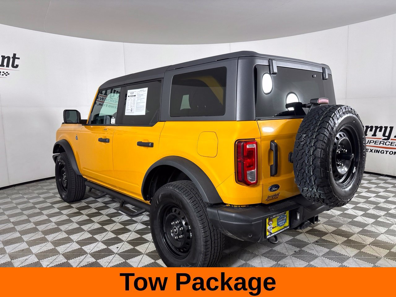 Used 2022 Ford Bronco Black Diamond AWD/4WD image 9