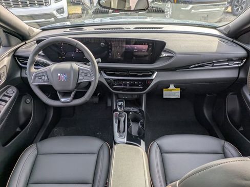 New 2026 Buick Envista Avenir image 16