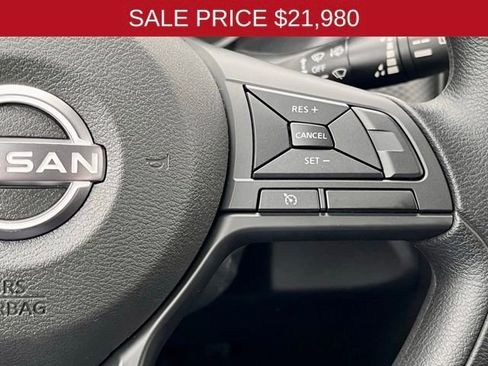 New 2025 Nissan Kicks Play S image 18