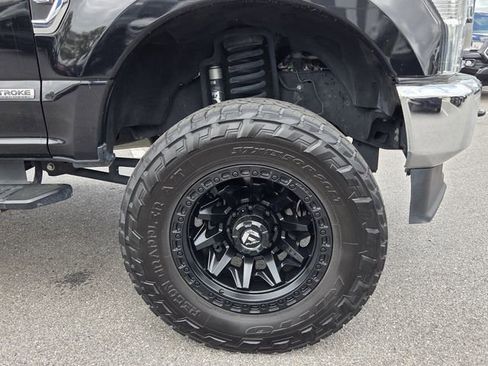 Used 2022 Ford F250 XL w/ STX Appearance Package image 11