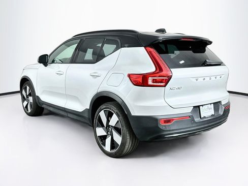 Used 2024 Volvo XC40 Recharge Plus w/ Protection Package Premier RWD image 5