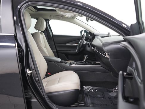 Used 2022 MAZDA CX-30 AWD 2.5 S w/ Preferred Package image 11