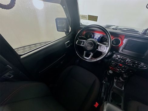 Used 2020 Jeep Gladiator Rubicon w/ LED Lighting Group image 9