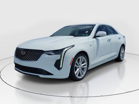 Used 2023 Cadillac CT4 Luxury w/ Sun And Sound Package RWD image 3