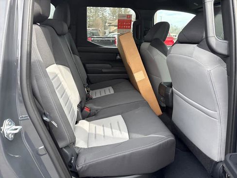 New 2025 Toyota Tacoma TRD Off-Road image 7