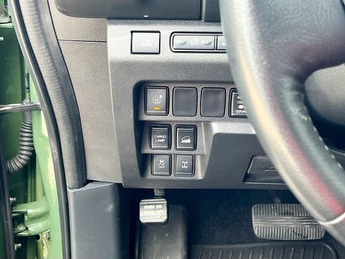 Used 2022 Nissan Frontier PRO-4X w/ Pro-4X Premium Package AWD/4WD image 10