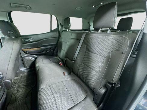 Used 2019 GMC Acadia SLE w/ LPO, Floor Liner Package FWD image 23