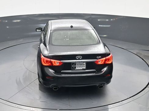 Used 2017 INFINITI Q50 3.0t Premium w/ 3.0T Premium Plus Package image 29