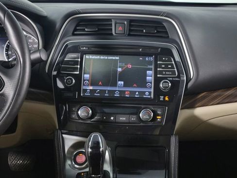 Used 2017 Nissan Maxima Platinum FWD image 26