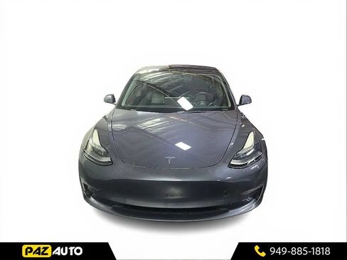 Used 2022 Tesla Model 3 Long Range AWD/4WD image 8