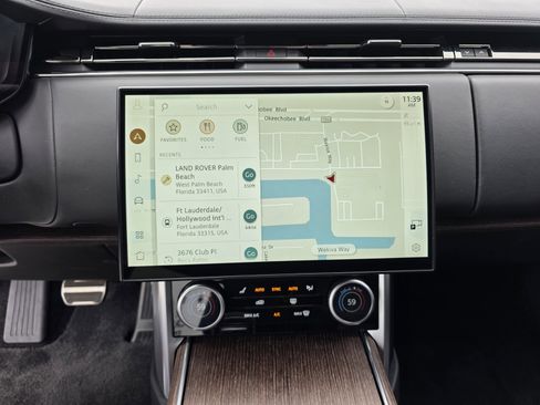 Certified 2022 Land Rover Range Rover SE image 20