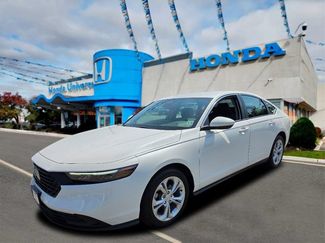 Used 2025 Honda Accord LX video 1