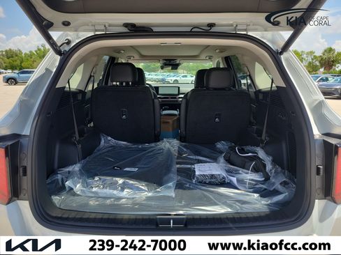 New 2026 Kia Sorento EX w/ EX Premium Package FWD image 10