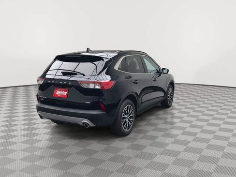 Used 2021 Ford Escape Titanium FWD image 37
