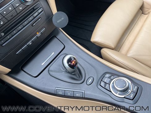 Used 2011 BMW M3 Competition image 25