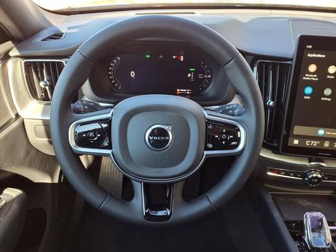 New 2026 Volvo XC60 T8 Ultra w/ Climate Package AWD/4WD image 14