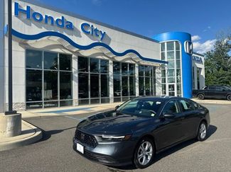 Used 2023 Honda Accord LX video 2