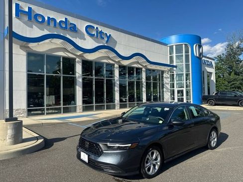 Used 2023 Honda Accord LX image 2