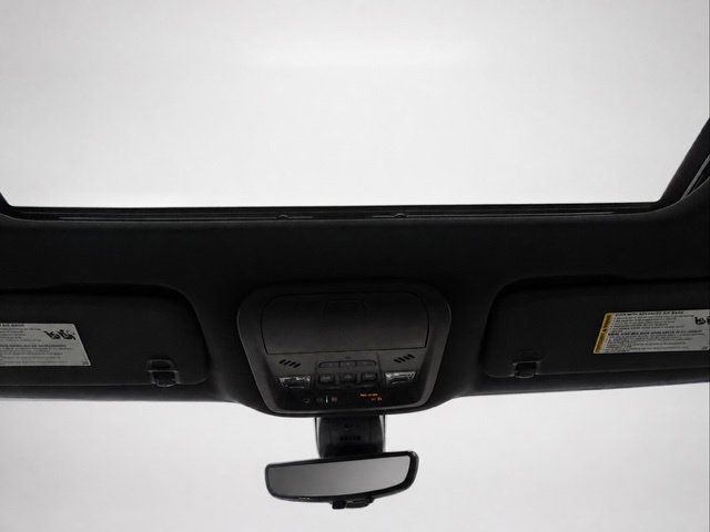 Certified 2023 Buick Enclave Essence w/ Experience Buick Package AWD/4WD image 21
