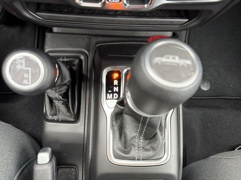 New 2026 Jeep Gladiator Sport image 30