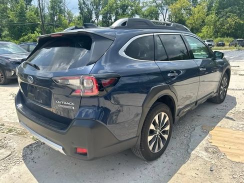Used 2024 Subaru Outback Touring XT AWD/4WD image 5