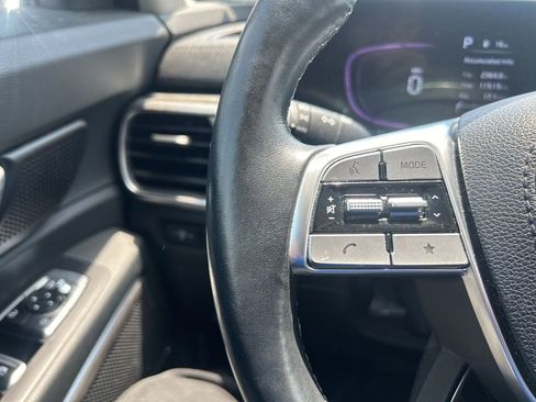 Certified 2024 Kia Telluride EX w/ EX Captain's Chair Package AWD/4WD image 25