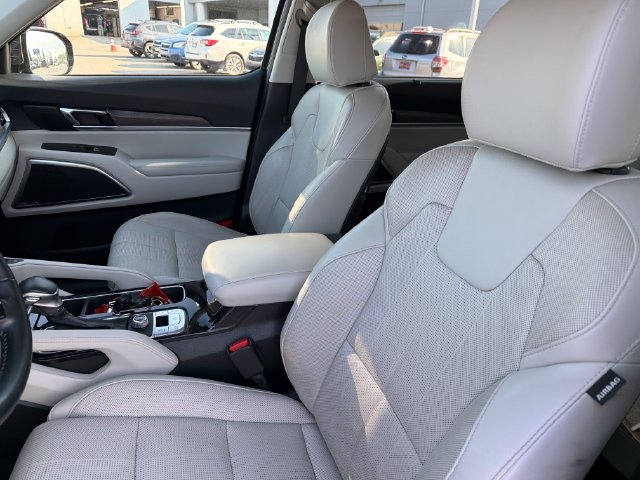 Used 2021 Kia Telluride SX w/ Towing Package FWD image 20