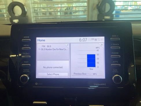 Used 2024 Toyota Camry LE FWD image 17