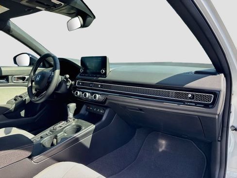Used 2026 Honda Civic FWD Hybrid Sedan image 32