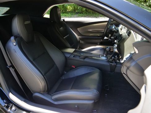 Used 2011 Chevrolet Camaro SS w/ RS Package RWD image 26