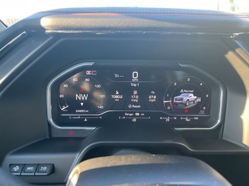 Used 2024 GMC Sierra 1500 AT4 w/ Technology Package image 28