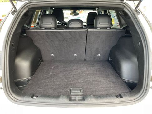 Used 2025 Jeep Compass Trailhawk image 31