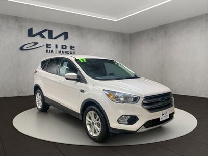 Used 2017 Ford Escape SE