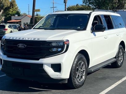 Used 2025 Ford Expedition Active