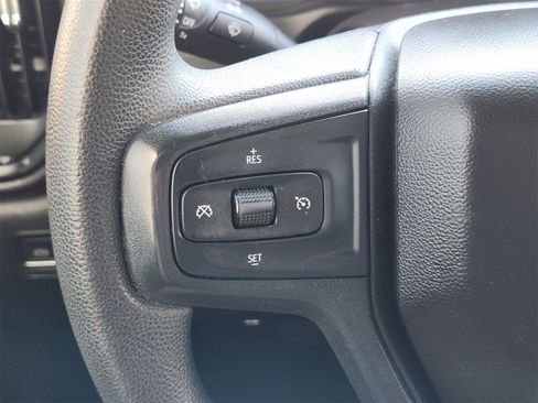 Used 2022 Chevrolet Silverado 1500 Custom image 37