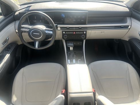 Used 2025 Hyundai Tucson SEL FWD image 22