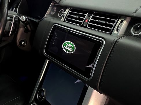 Used 2020 Land Rover Range Rover Autobiography image 27