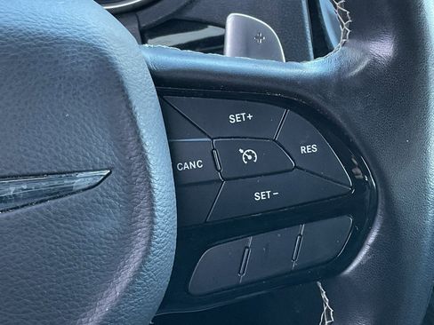 Used 2022 Chrysler 300 S image 25