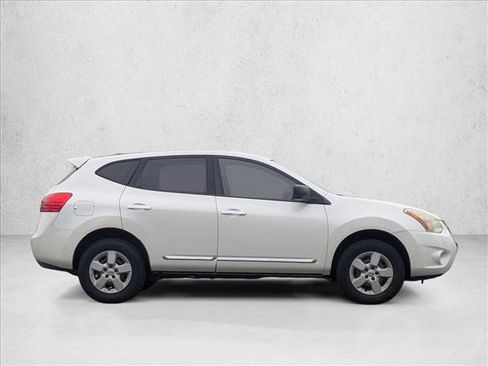 Used 2011 Nissan Rogue S AWD/4WD image 4