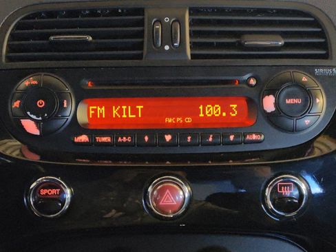 Used 2015 FIAT 500 Sport w/ Comfort/Convenience Group image 25