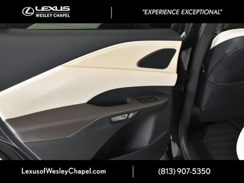 Used 2024 Lexus RX 350 Premium image 23